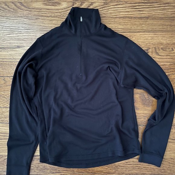 Patagonia Tops - Patagonia 1/4 Zip Capilene Top